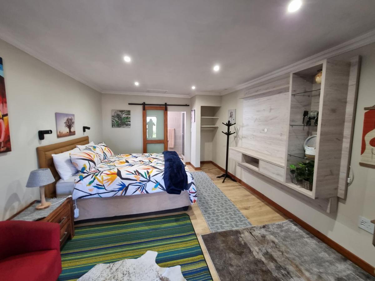 Valley View Dullstroom - Check In At The Highlander Hotel Exteriör bild